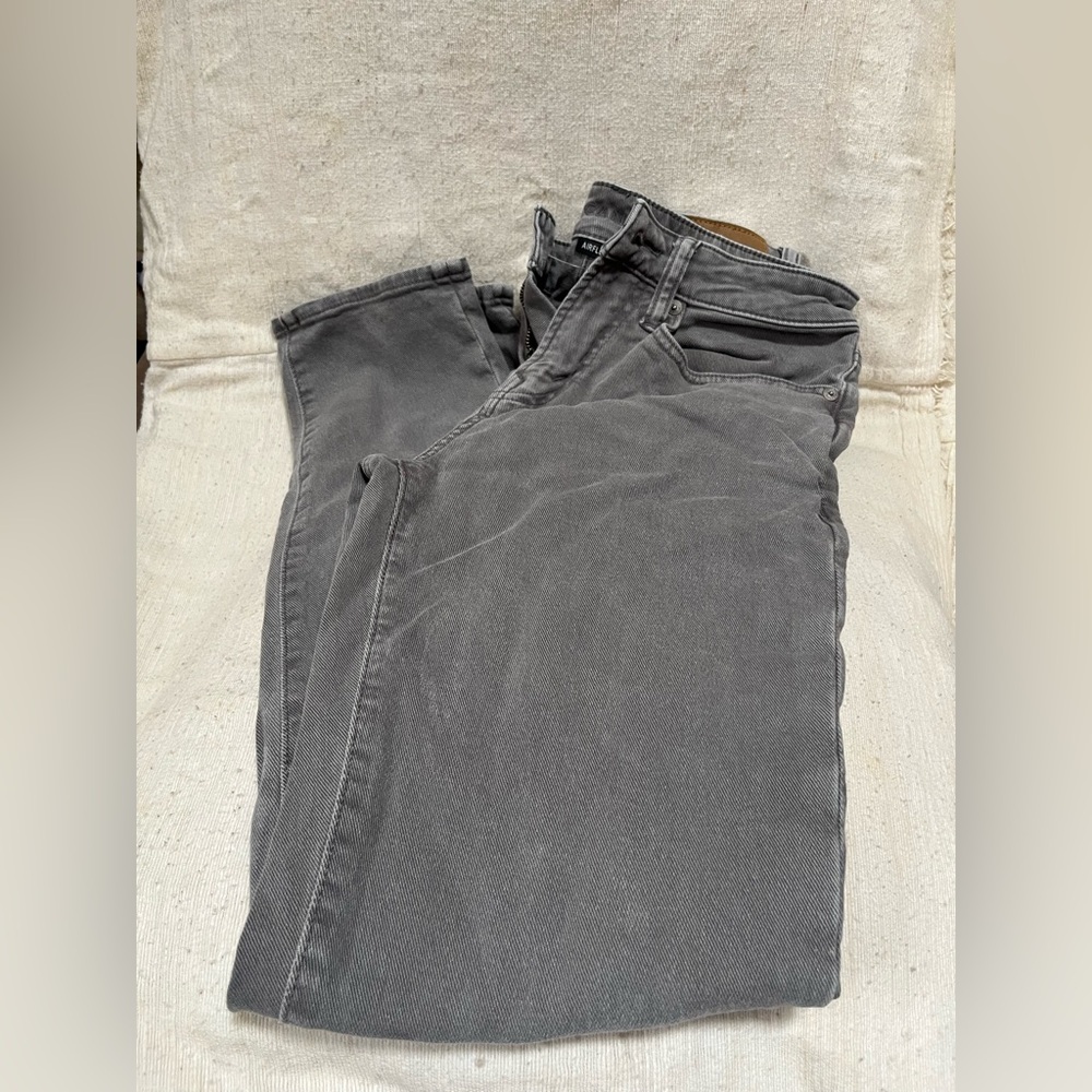 American Eagle - Men’s Size 28/32 - Airflex + Jeans